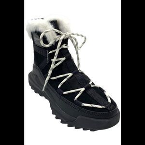 Sorel Women's ONA RMX Glacy Waterproof Boots Black/Sea Salt - Medium